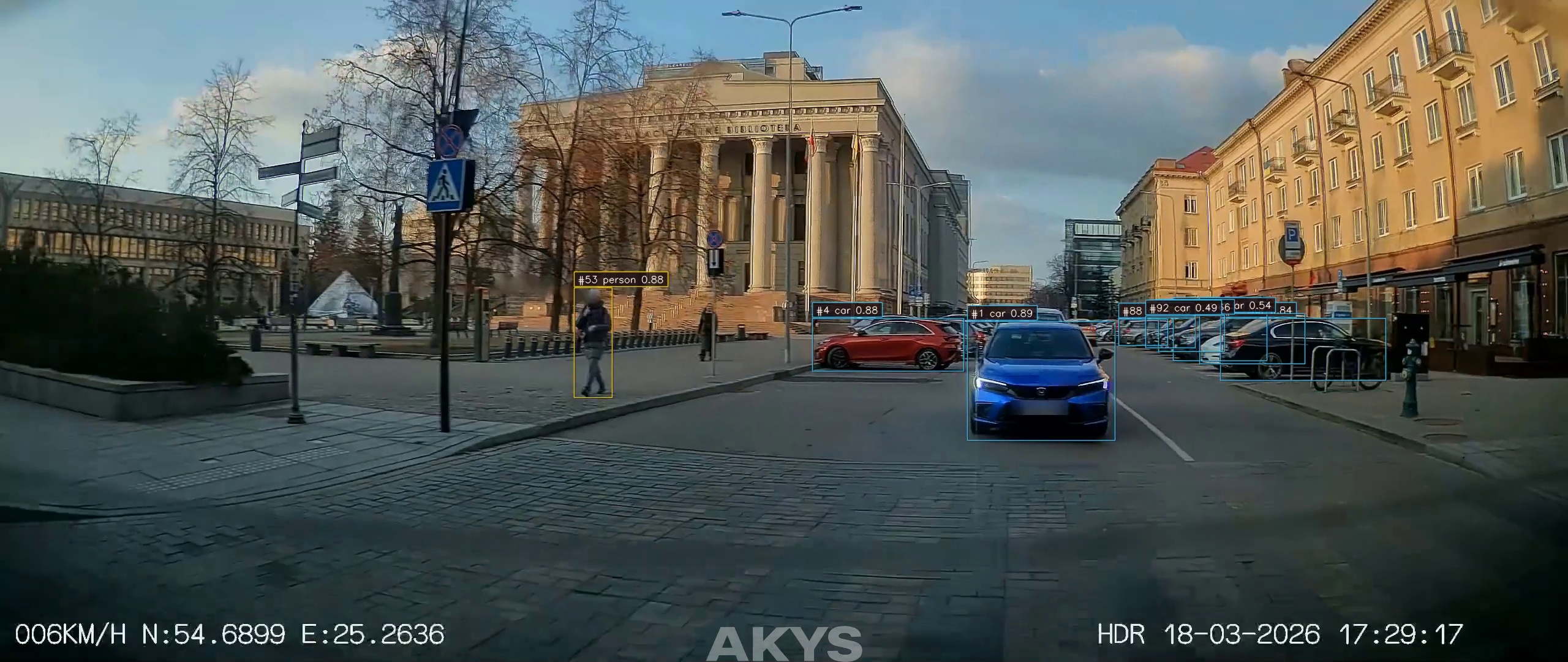 Akys_Horizons_Gyneju_g._2026-03-18_17-28-47_F+R — 2026-03-18 17:28:47 preview 2